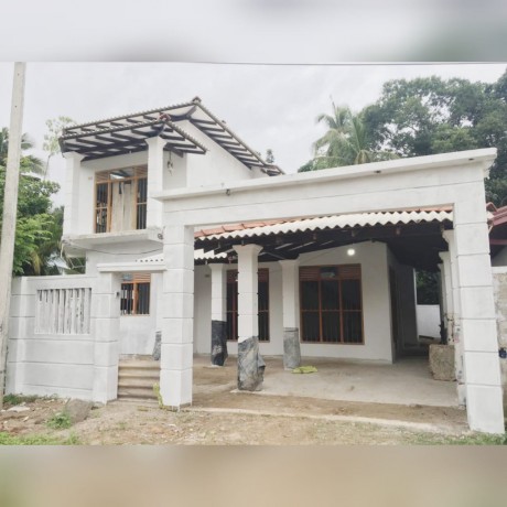 House For Sale in - AHUNGALLA