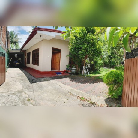 House With Land For Sale In - Ambalangoda.