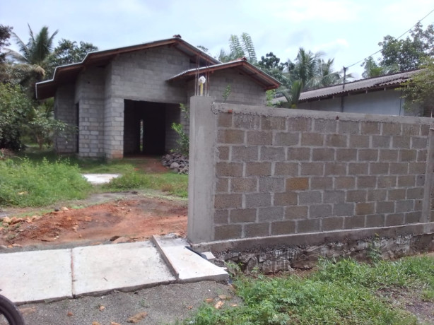 Land With House For Sale In Horana