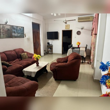 Apartment For Sale in Colombo 06
