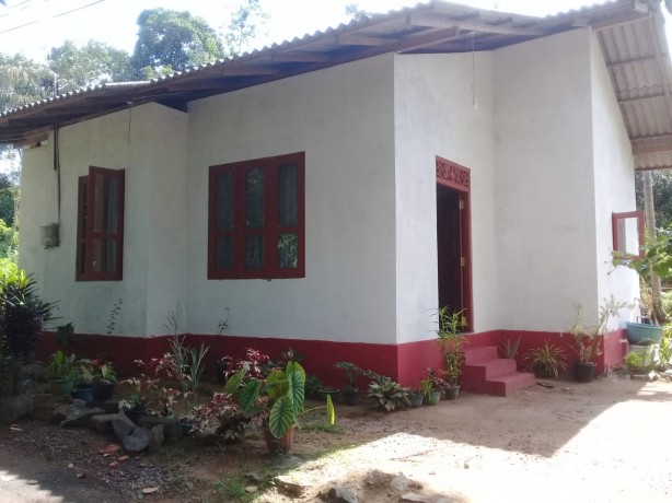 HOUSE FOR SALE IN ATIGALA