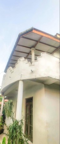 Two Storeys House for Sale in Pannipitiya