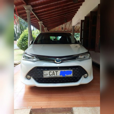 Toyota Axio 2016 For Sale in Tangalle