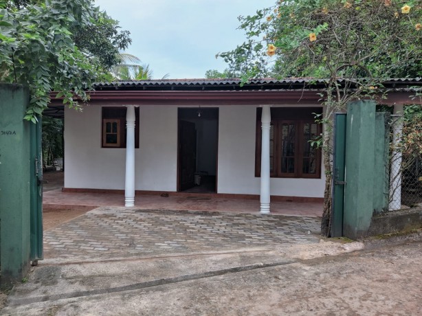 House With Land For Sale Kadawatha