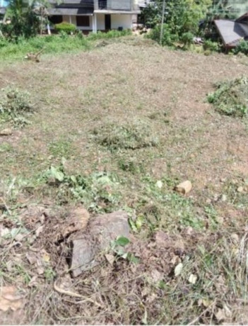 Land for Sale in Kaluaggala