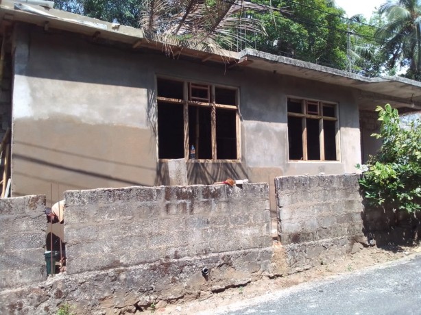 House for Sale in Katuwana